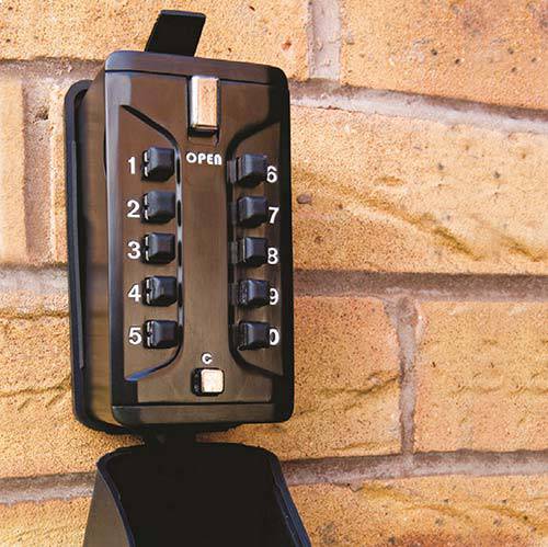 Product video: Phoenix KS0002C sleutelkluis voor buiten Product video: Phoenix KS0002C sleutelkluis voor buiten